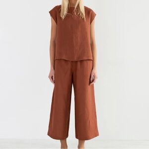 Black linen Yara top